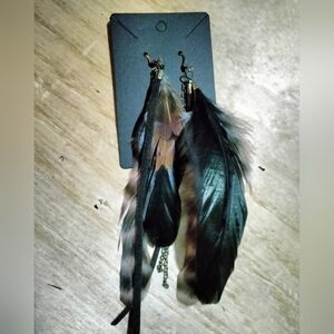 Elegant Black Feather Earrings